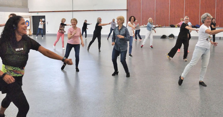 Danse latino solo avec Mariana
