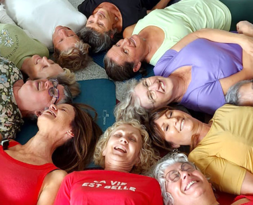 Yoga 4 (yoga du rire) avec Brigitte