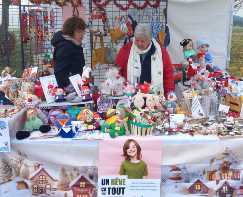 Nieul-Gym-Loisirs : stand Aiguilles Passion au marché de Noël 2024 de Nieul-sur-Mer.