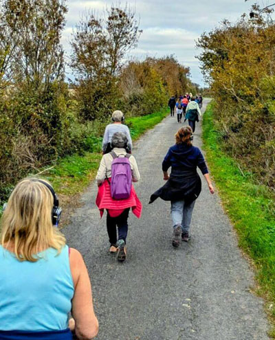 Marche japonaise en musique avec Brigitte Marche japonaise en musique avec Brigitte